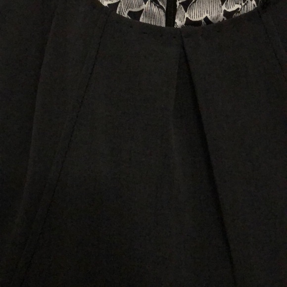 Dress - Picture 4 of 8